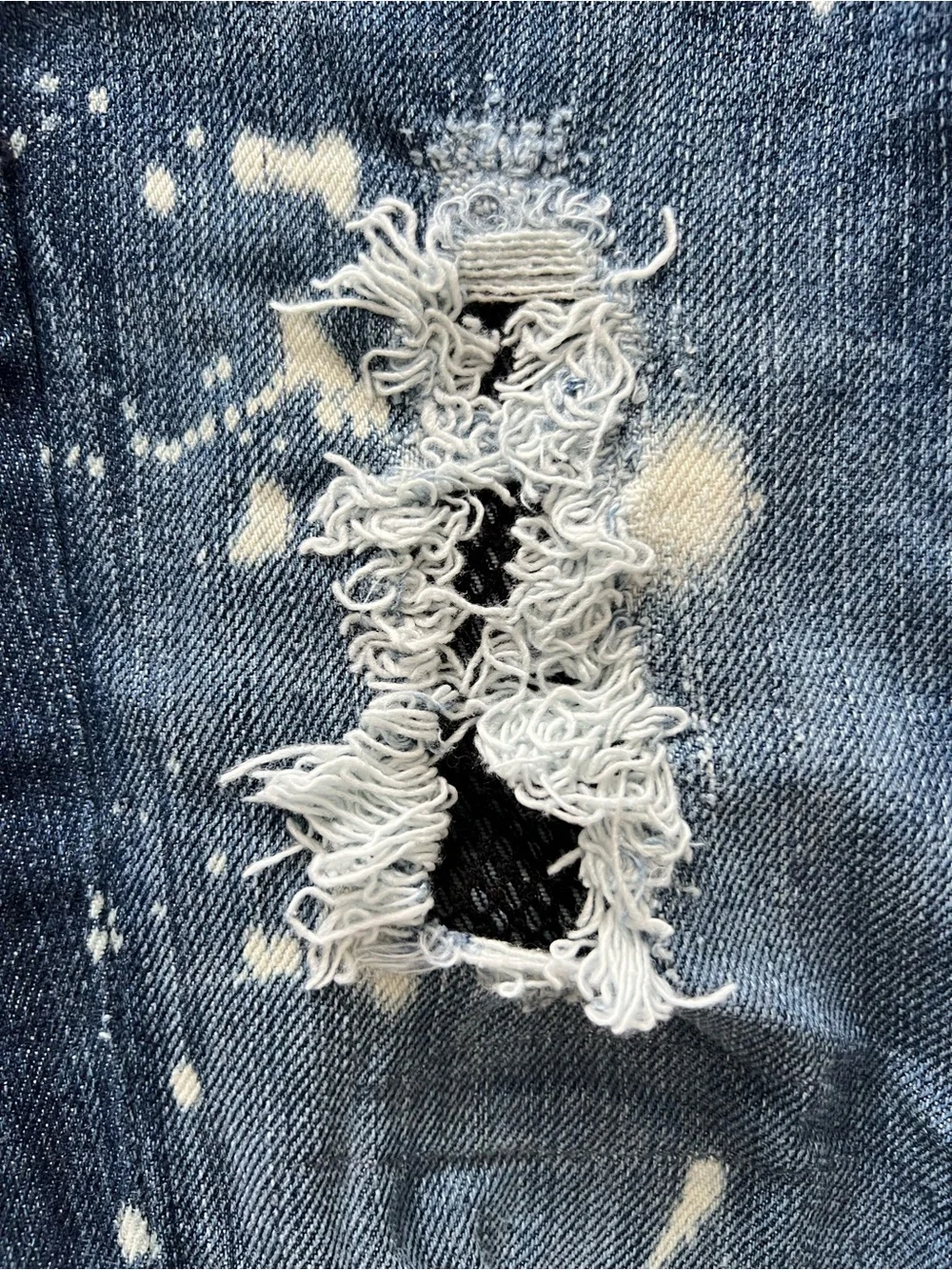 Bebe Premium Denim | Distressed Paint Splatter Skinny Jeans | Size 24